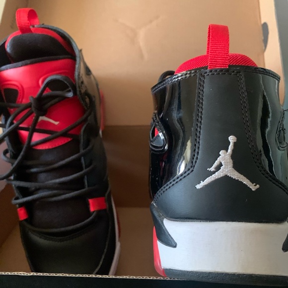 Size 5.5Y Jordan Flight Club 91’ (GS) - Picture 5 of 10